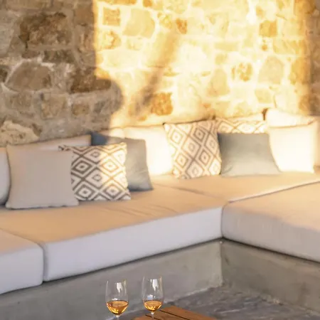 Villa Thalia - 4 Bdrm - In 200m - Mg *