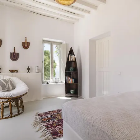 Thalia - 4 Bdrm - In 200m - Mg Villa *