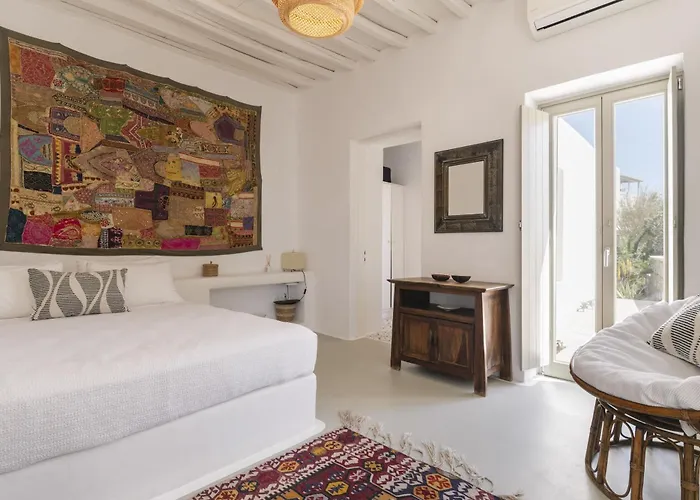 Thalia - 4 Bdrm - In 200m - Mg