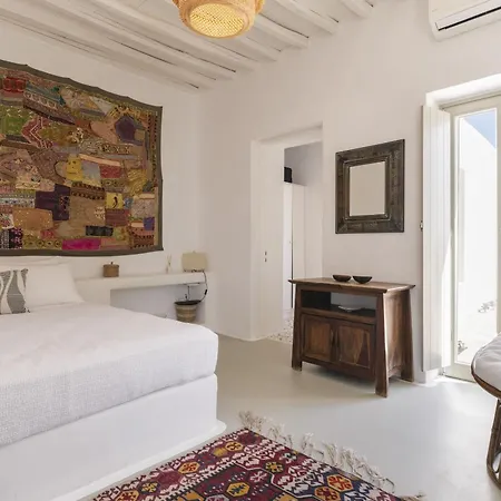 Thalia - 4 Bdrm - In 200m - Mg