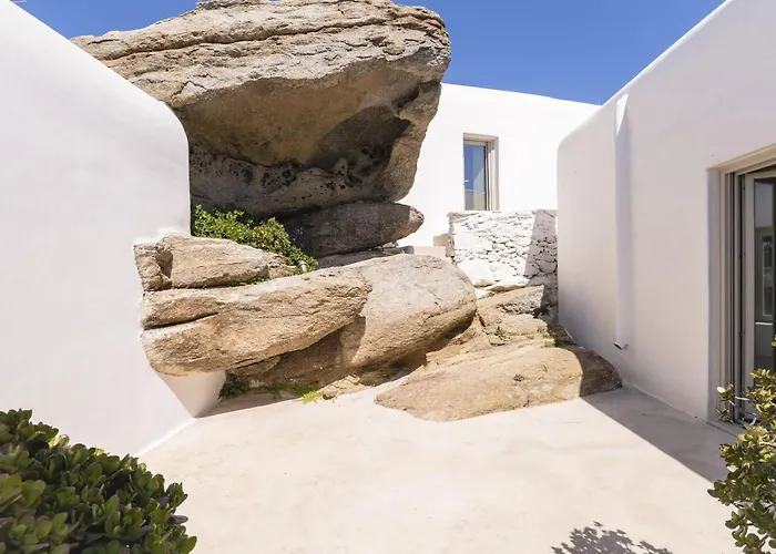 فيلة Thalia - 4 Bdrm - In 200m - Mg *