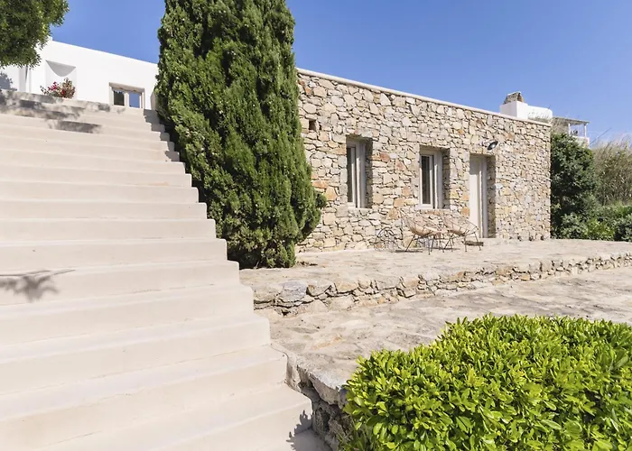 Thalia - 4 Bdrm - In 200m - Mg *