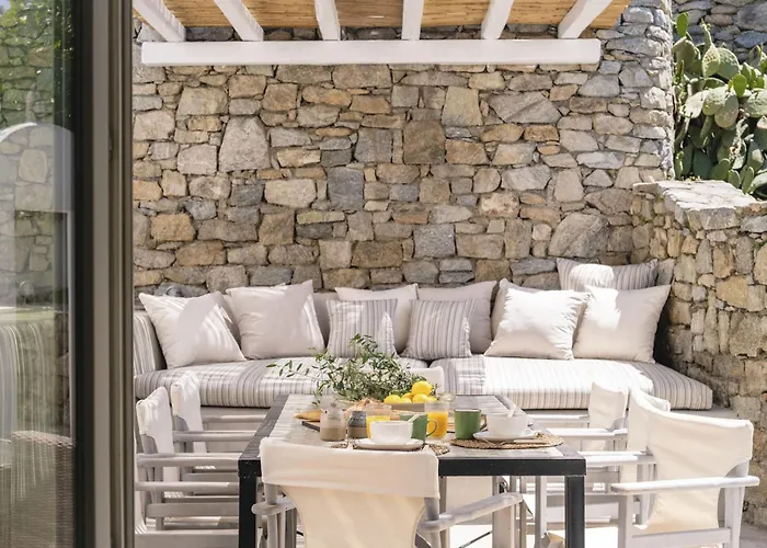 Thalia - 4 Bdrm - In 200m - Mg فيلة *